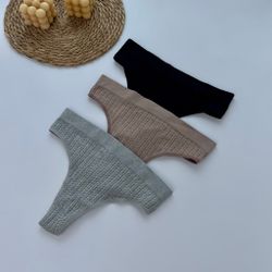 Стрінги в'язка