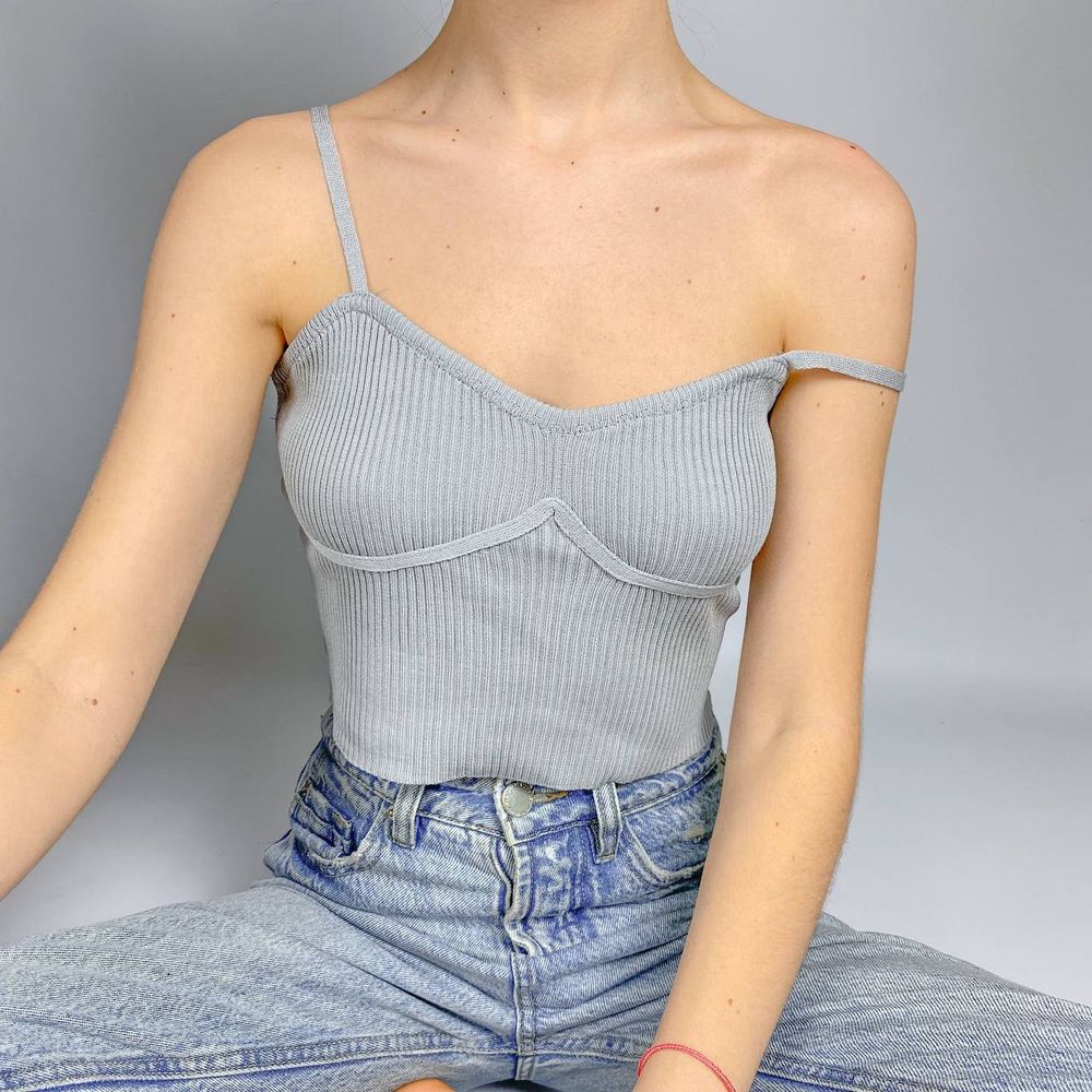 Топ с имитацией косточек