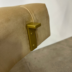 Комплектація до кушеток Mark