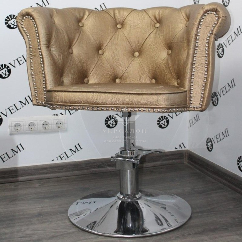 Кресло парикмахерское Grandee