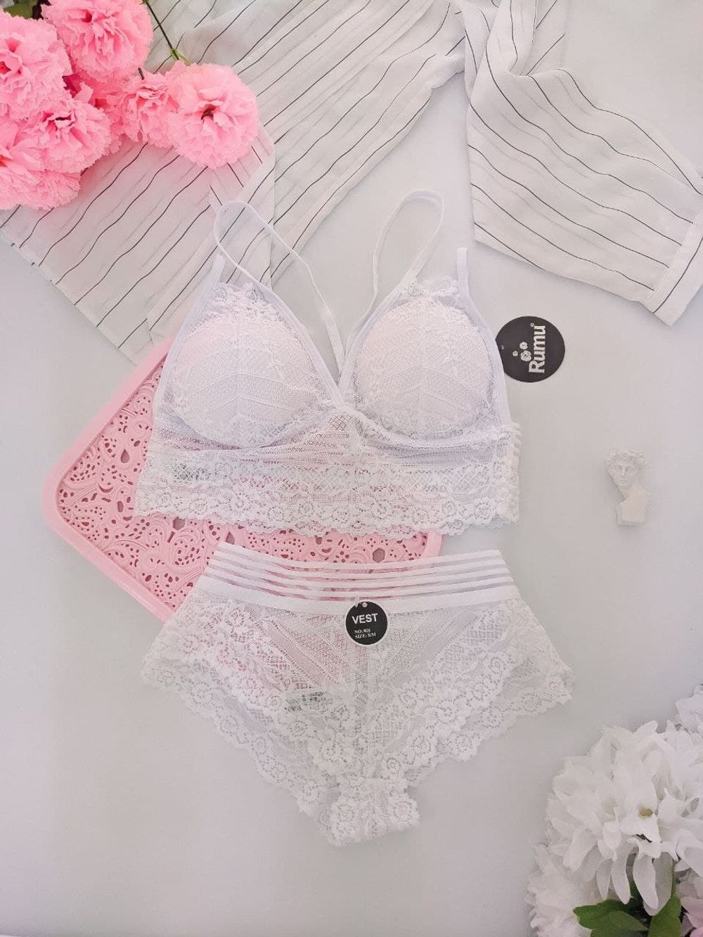 Мереживний комплект білизни