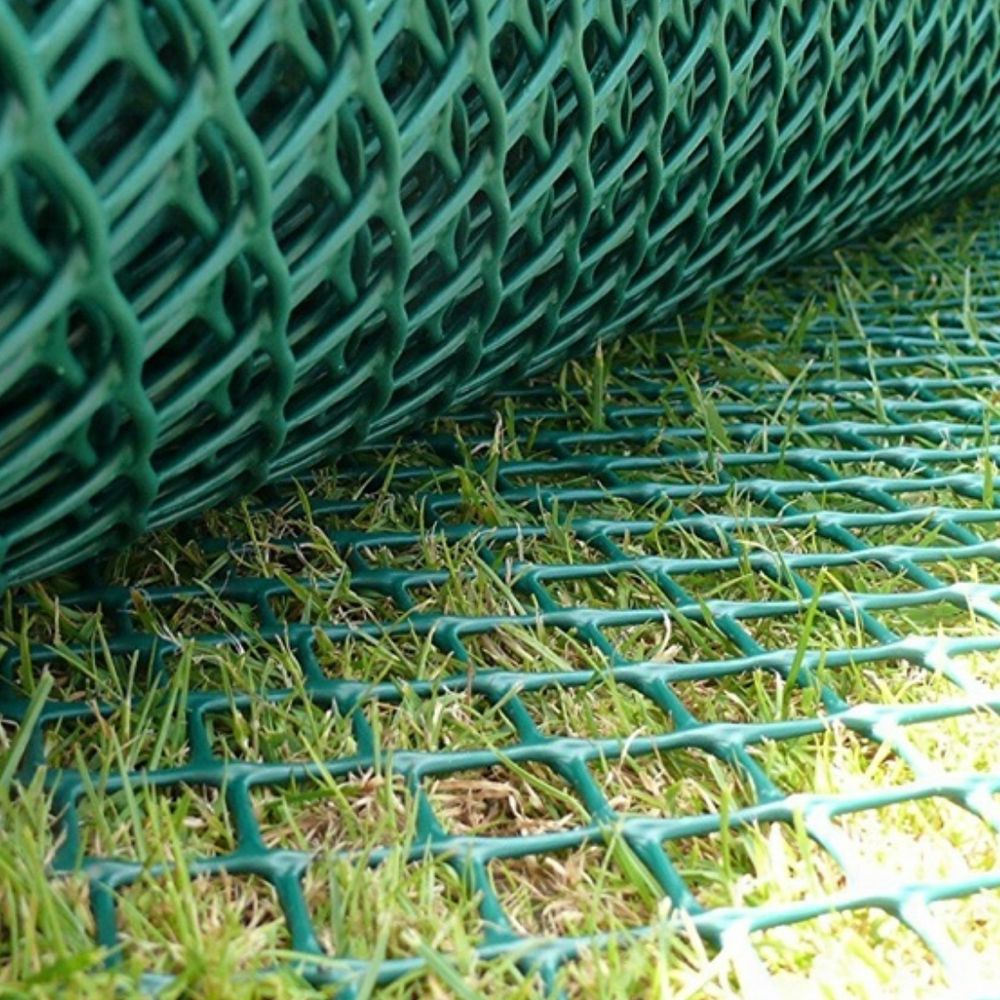 Заборы садовые пластиковый сота (ромб) 1,5м Х 30м (ячейка 20Х20 мм)