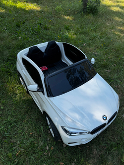 Дитячий двомісний електромобіль джип BMW X6M "WeKids Cars"