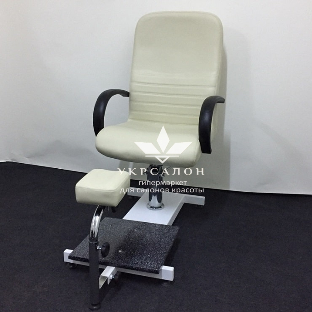 Педикюрное кресло 100-6820
