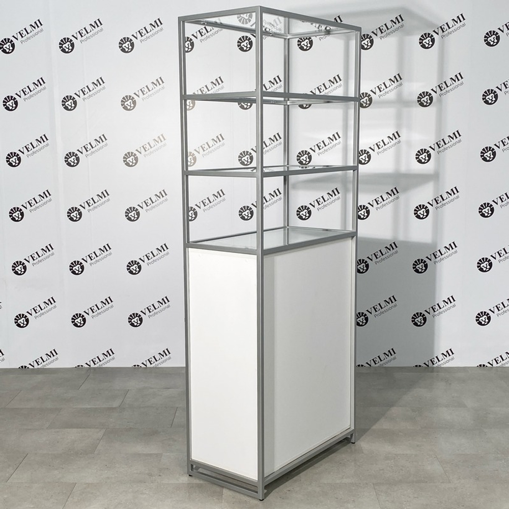 Витрина для салона красоты Iris