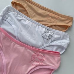 Сліпи з трояндою