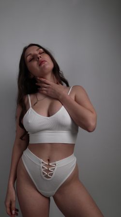 Комплект в рубчик з переплетом