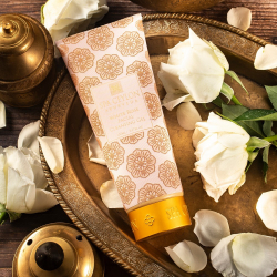 Очищающий гель для жирной и комбинированной кожи Белая роза 150 мл, SPA Ceylon