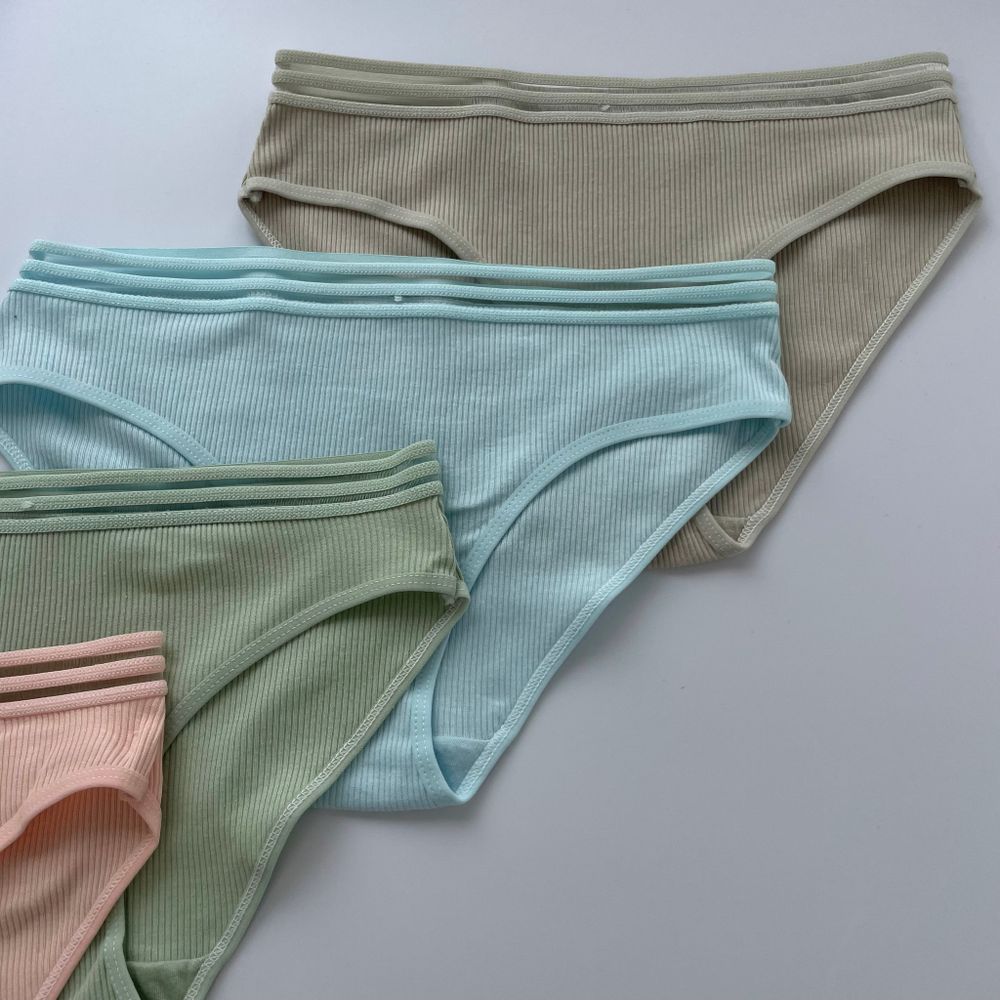 Сліпи з напівпрозорою резинкою