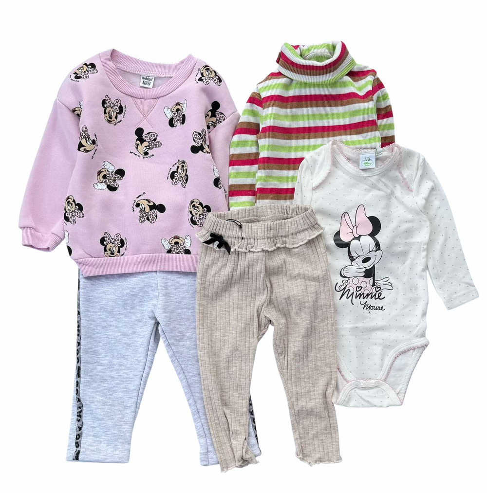 Набір одягу для дівчинки (80 розмір)