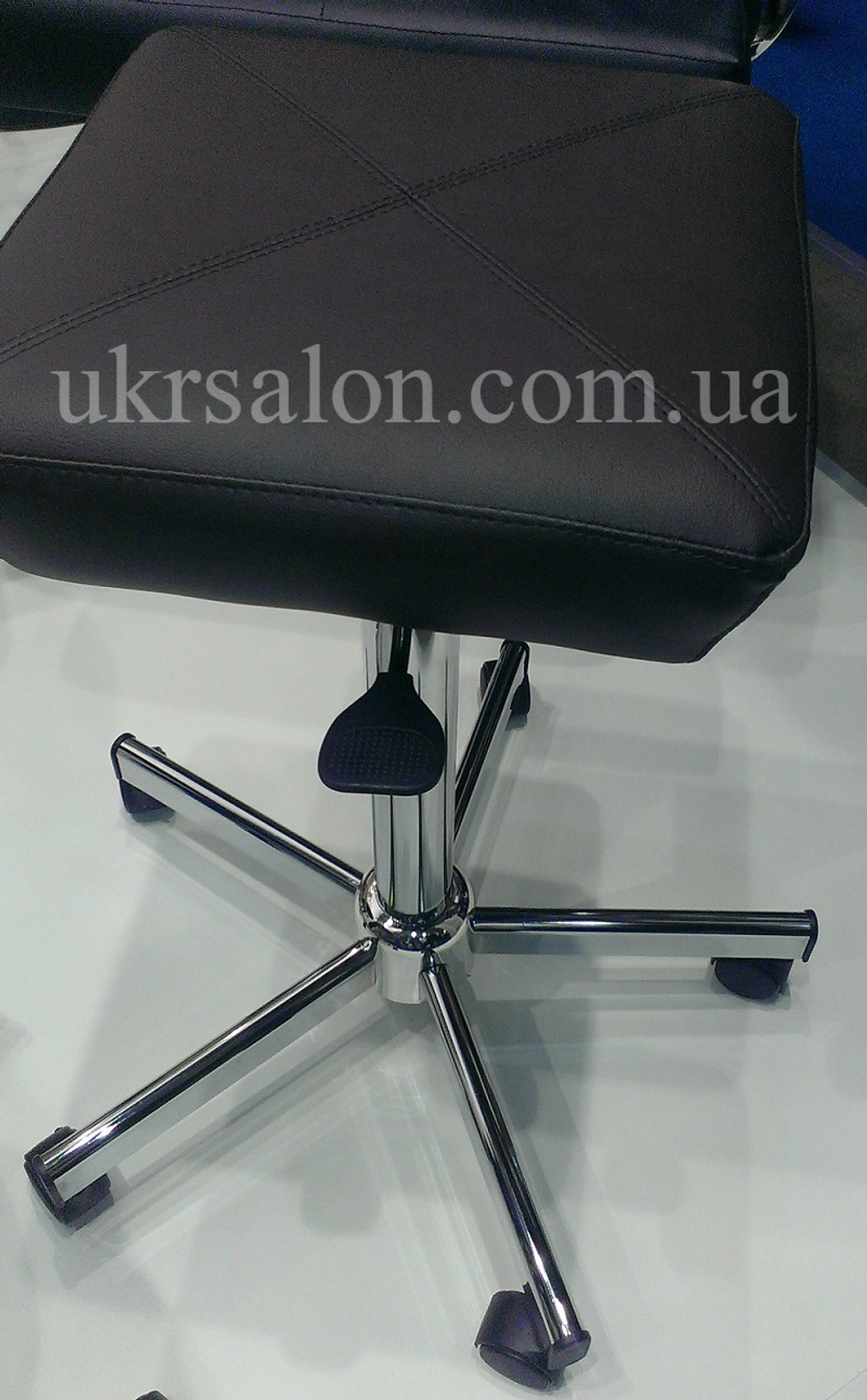 Стільчик майстра BON BON