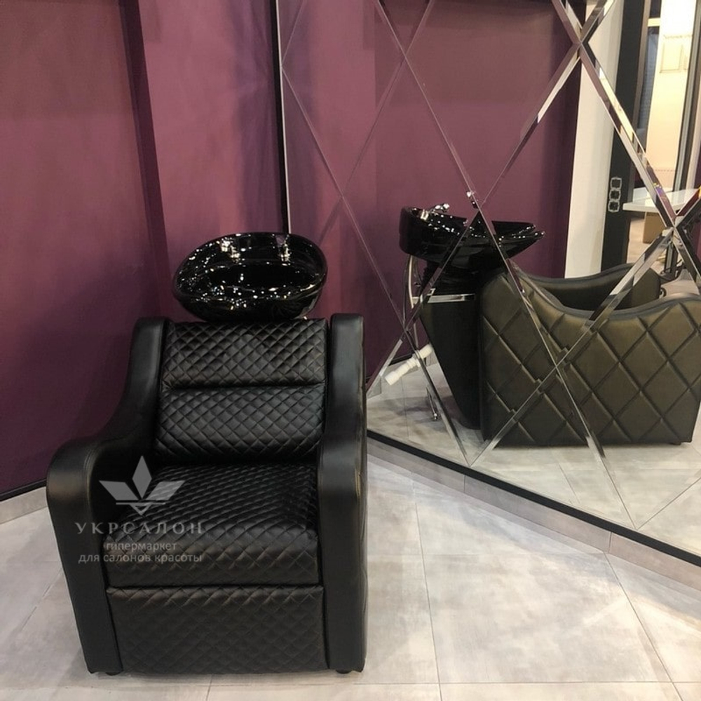 Парикмахерское кресло Ambassador Lux
