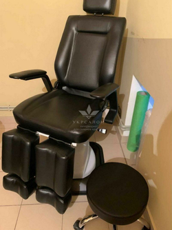 Педикюрное кресло 88101