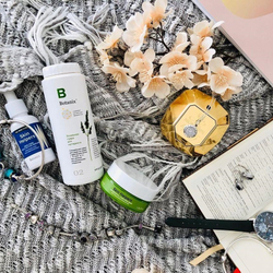 Мультиактивная сыворотка Gloria Botanix Skin Helpers Skin Tone с койевой кислотой и экстрактом томата