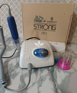 Фрезер для манікюру і педикюру Strong 210/105 (оригінал)