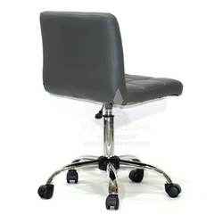 Стільчик майстра Lion