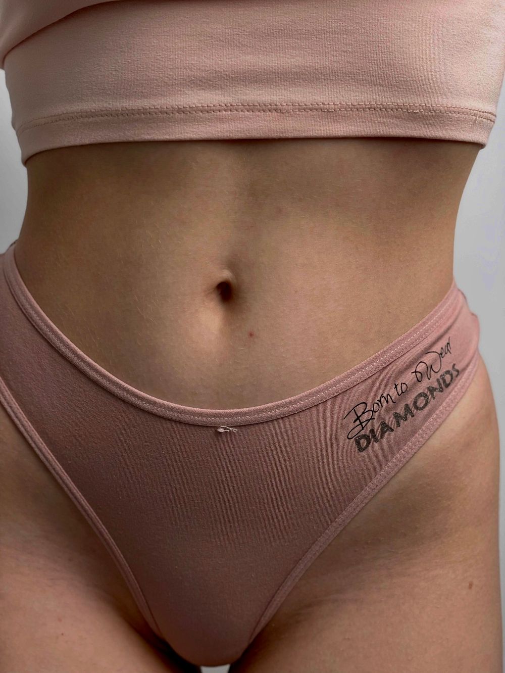 Базові пастельні стрінги