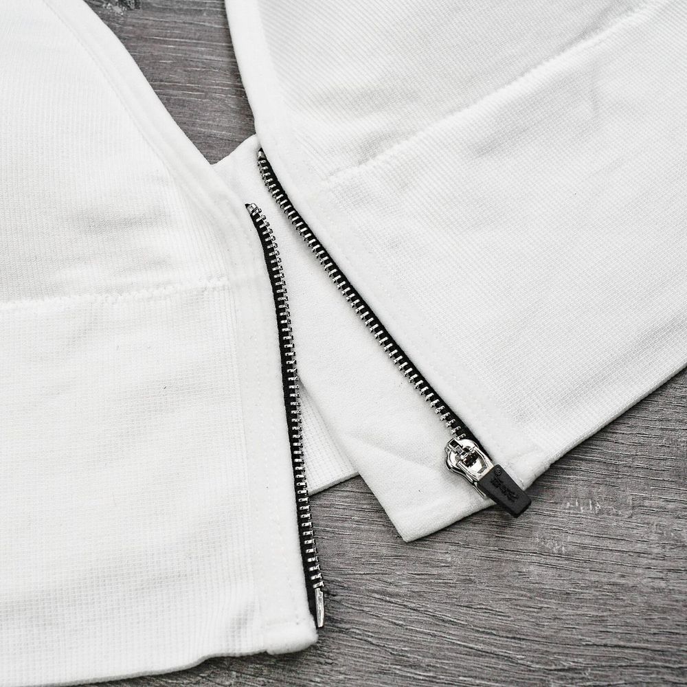 Топ с расстегивающейся молнией спереди