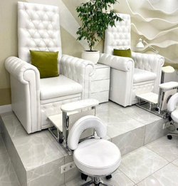 Стільчик майстра педикюру ZD-2118