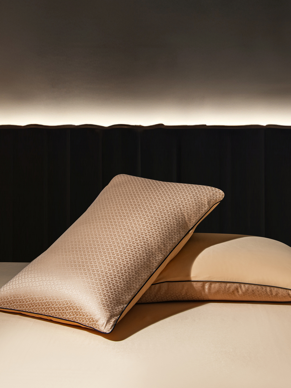 Комплект постельного белья Сатин-Жаккард Тессоро MT007