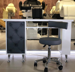 Маникюрный стол Queen 9