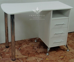 Маникюрный стол Queen 5