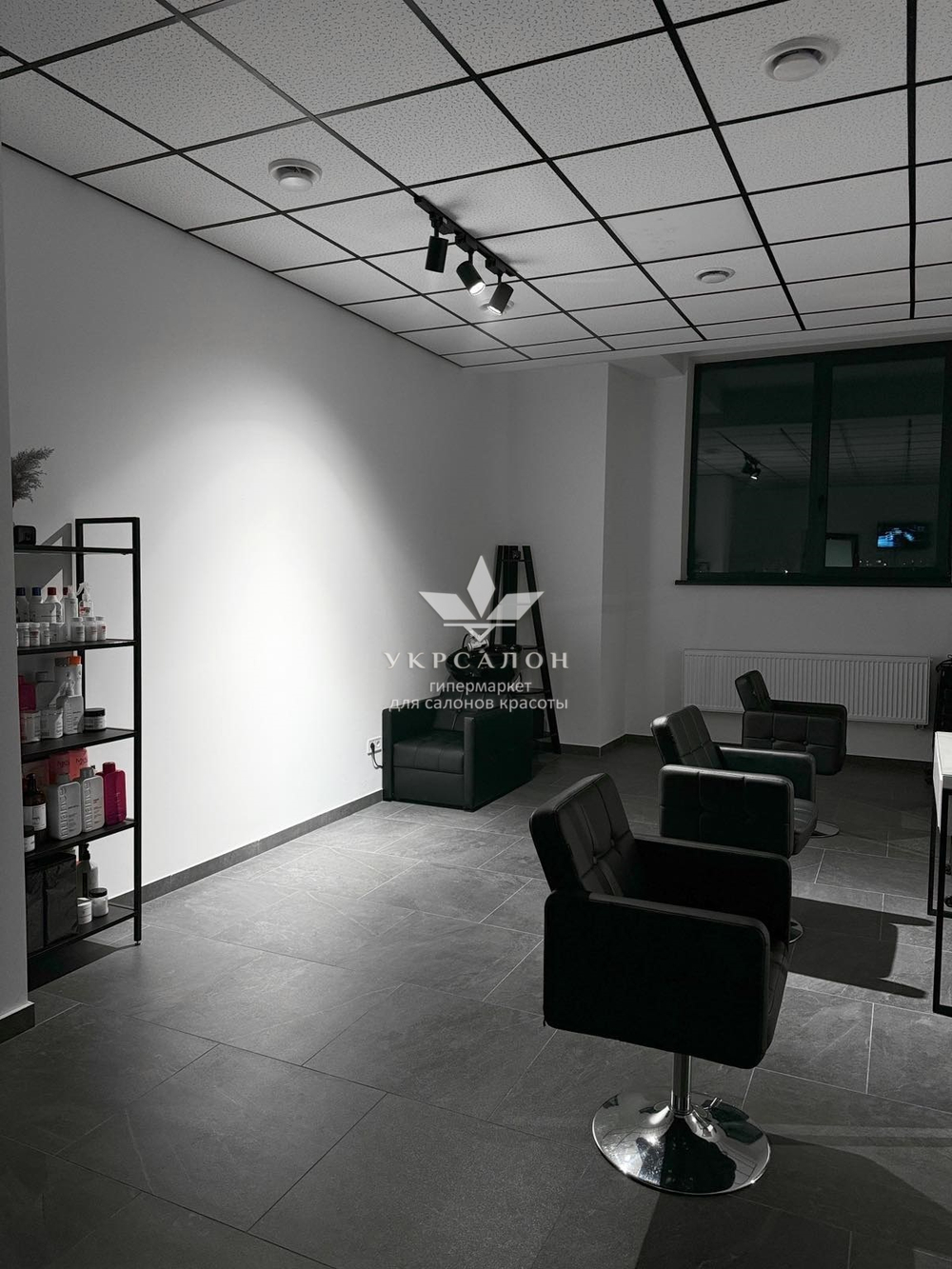 Крісло перукарське Beatrice