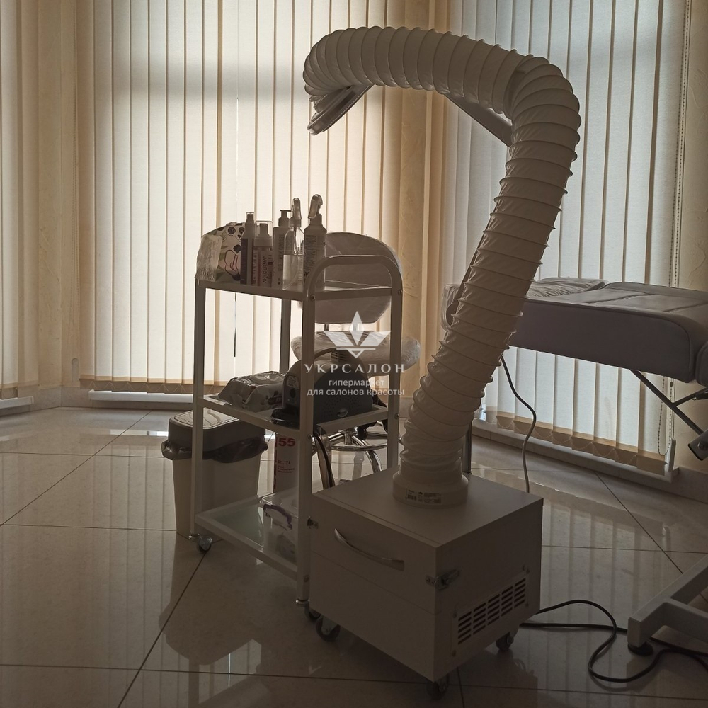 Професійна мобільна витяжка для манікюру та педикюру Fusion Plus