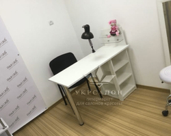 Маникюрный стол Mini plus