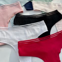 Стрінги з прозорими вставками на резинці