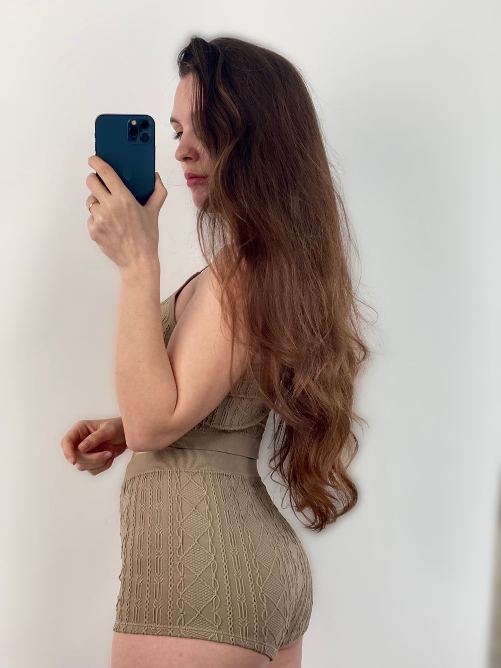 Домашній вʼязаний комплект