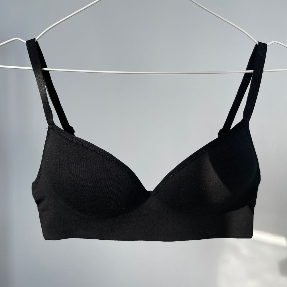 гладенький топ-бюст