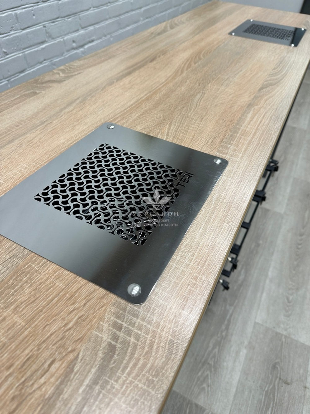 Манікюрний стіл Mark SM-500-12b з витяжкою