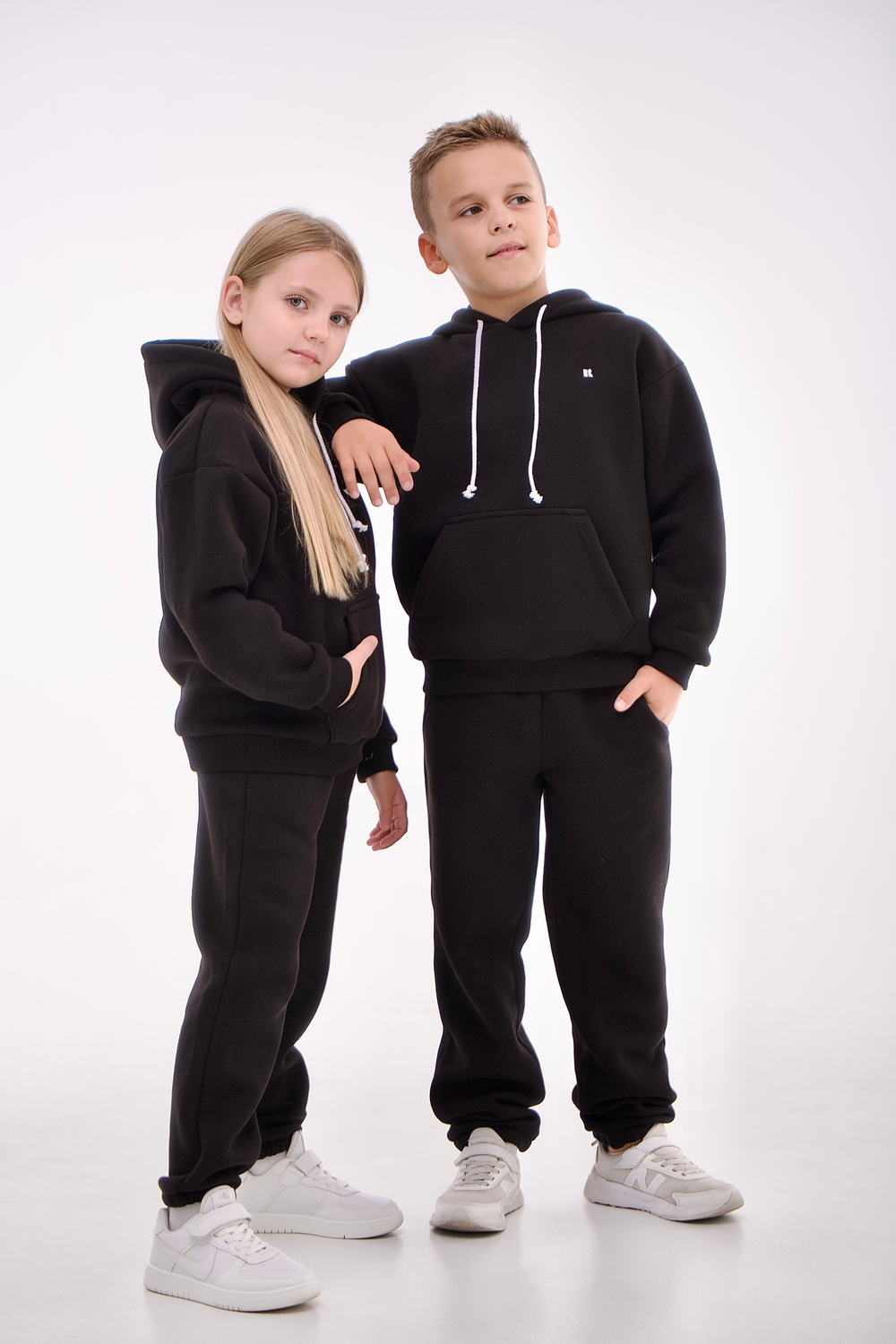 Дитячий спортивний утеплений костюм Kindamor Warm Autumn Black для дівчинки, фліс чорний