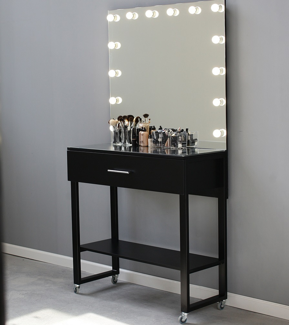 Робоче місце перукаря Capri