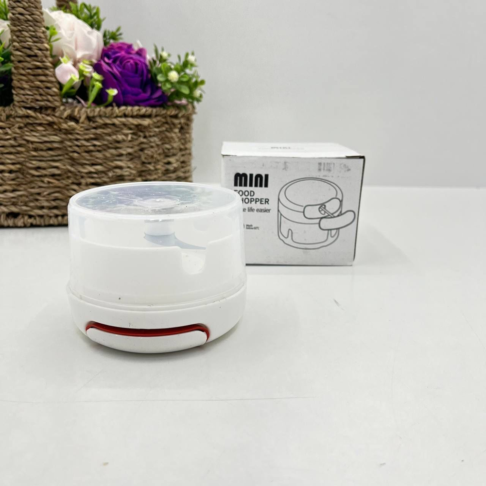 Компактный механический измельчитель для чеснока