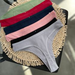 Стрінги в рубчик з вставками спереду