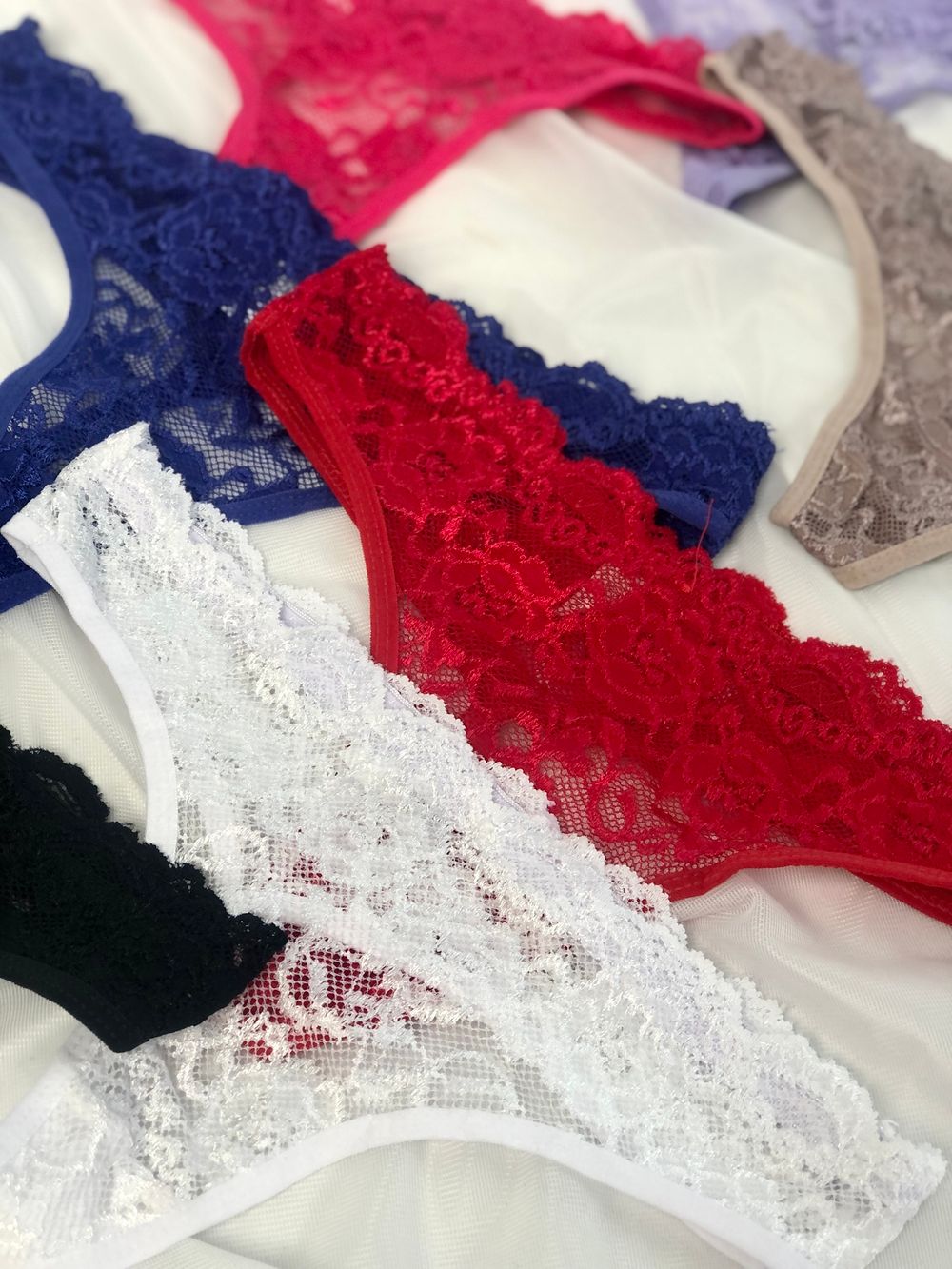 Ажурні стрінги