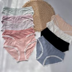 Сліпи з широкою напівпрозорою резинкою