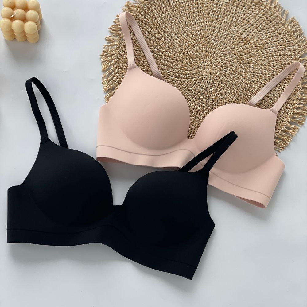 Безшовний бюстгальтер