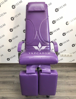 Крісло педикюрне Aramis Lux