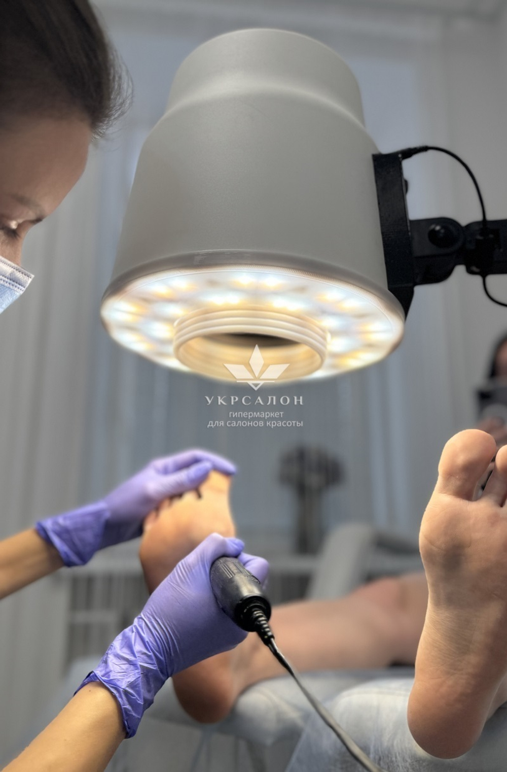 Витяжка для манікюру та педикюру Keratex Nails Pro з фільтром