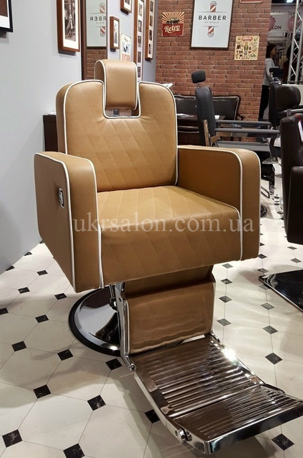 Перукарське крісло Barber Holland 2