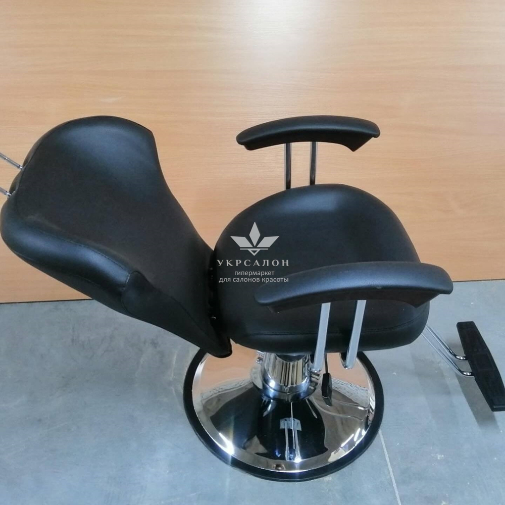 Универсальное кресло клиента Lorentso