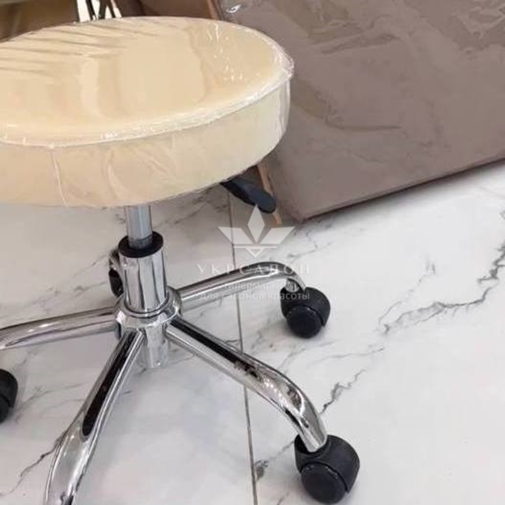 Захисний чохол для стільця майстра