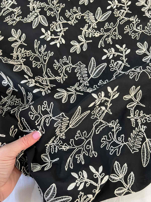 Батист вышивка