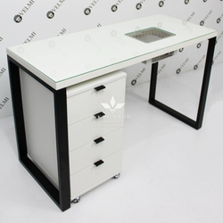 Манікюрний стіл Alaska