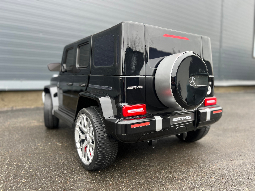 Детский двухместный электромобиль джип Mercedes-Benz 4*4 AMG 4WD "WeKids Cars"