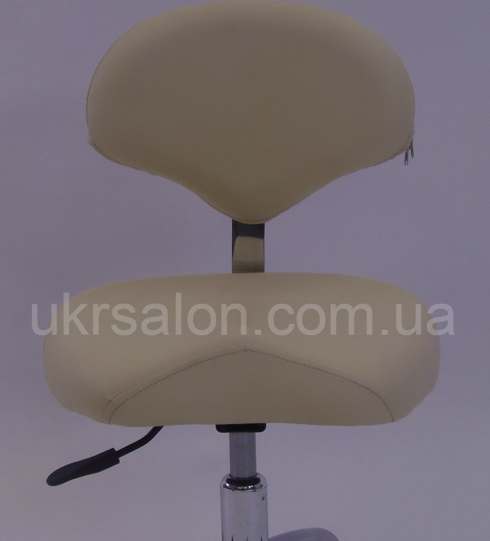 Стульчик мастера MEG для педикюра