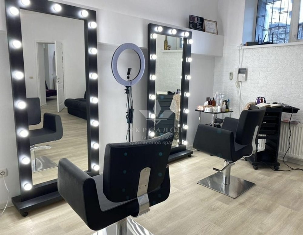 Парикмахерское кресло Cube